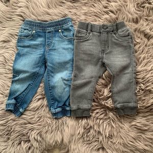 Boy’s 18 mos Jeans Duo